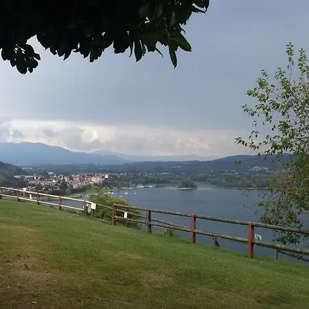 Casa Corte Alla Rocca Apartment Arona