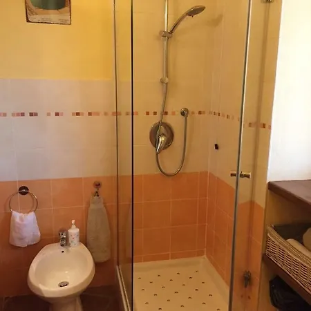 公寓 Casa Corte Rocca 阿罗纳