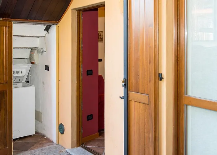 Apartment Casa Corte Rocca Arona