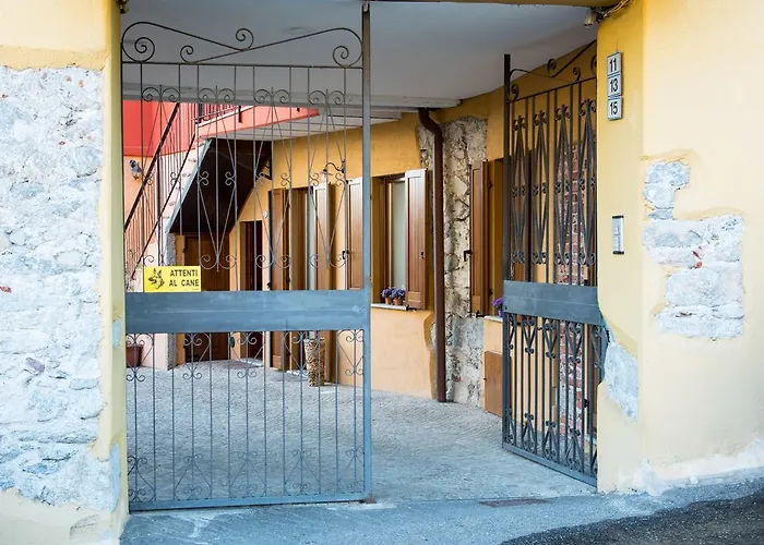 Casa Corte Rocca * Arona