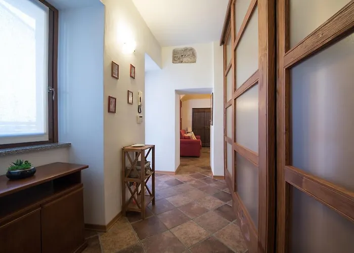 Casa Corte Rocca * Arona